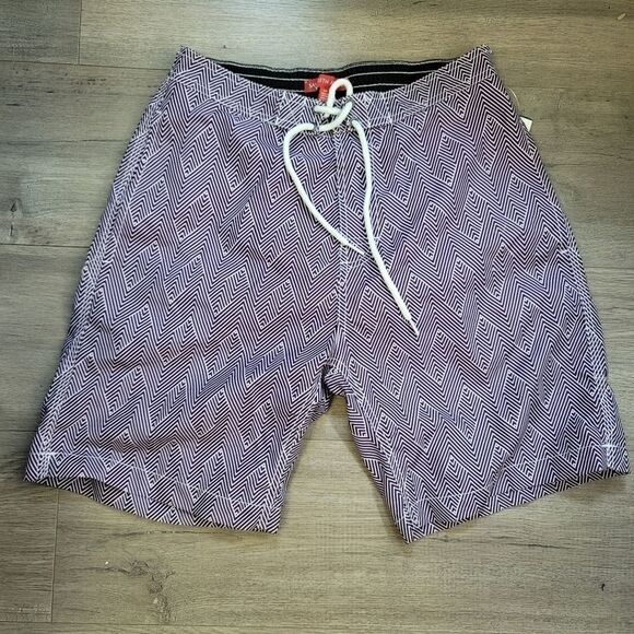 Saks fifth avenue mens small swim trunks - Picture 7 of 7